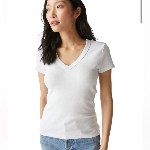 Michael Stars for Anthropologie V neck T-shirt. - Picture 1 of 8